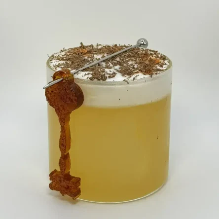 Whiskey pineapple sour