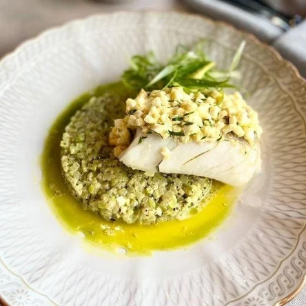 Филе судака с ризотто из кабачка